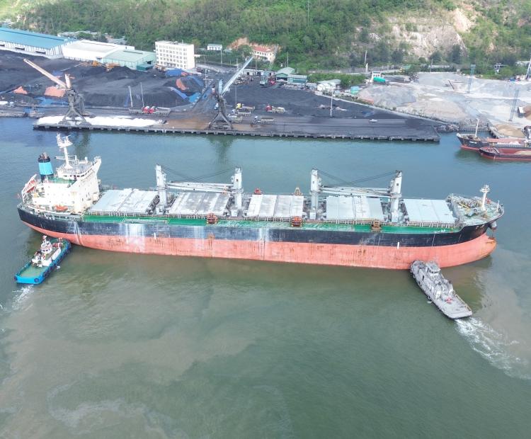 MV QI HONG