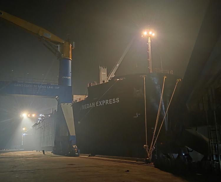 MV MEDAN EXPRESS